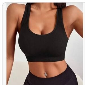 Sports bra Hanes in small racerback